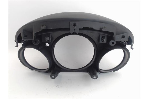 Recambio de embellecedor cuadro instrumentos para honda jazz (gd1/5) 1.4 referencia OEM IAM 77210SAA003ZE 77215SAA003ZA 