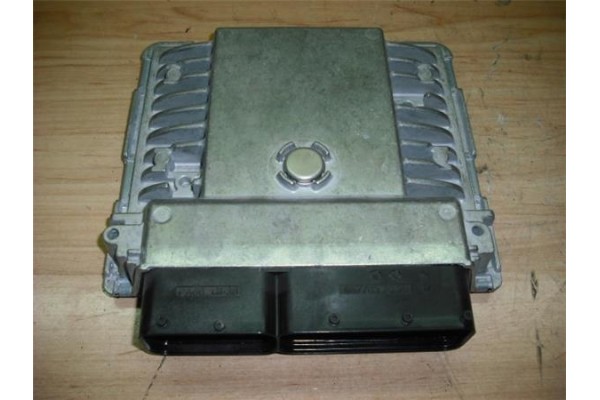 Recambio de centralita para seat leon (1p1) 1.2 reference referencia OEM IAM 03F906070CE 5WP44617 Recambio de centralita para seat leon (1p1) 1.2 reference referencia OEM IAM 03F906070CE 5WP44617