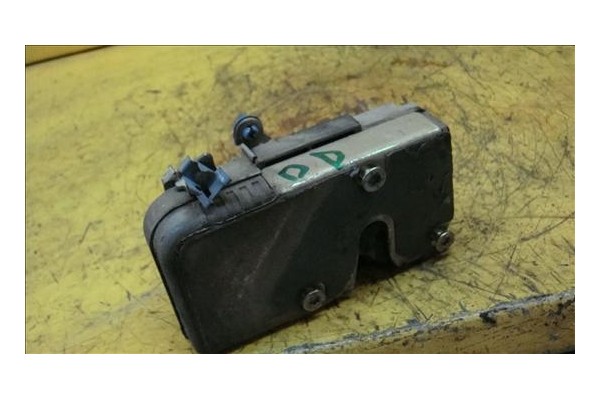 Recambio de cierre electromagnetico delantero derecho para citroen xantia berlina 1.9 turbo d referencia OEM IAM 9136J6  