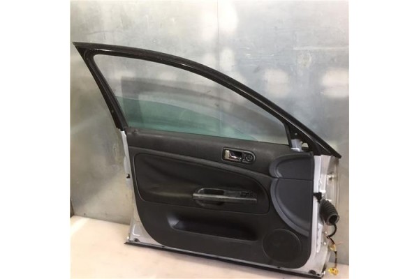 Recambio de puerta delantero izquierda para volkswagen passat berlina (3b2)(1996) 1.6 básico [1,6 ltr. - 74 kw] referencia OEM I