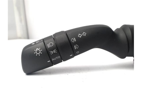 Recambio de mando intermitencia para toyota corolla (e21) híbrido hybrid active referencia OEM IAM 02D7017J910  