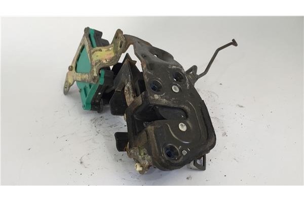 Recambio de cierre electromagnetico delantero izquierdo para hyundai accent sedán (lc) 1.3 referencia OEM IAM 8131025030  