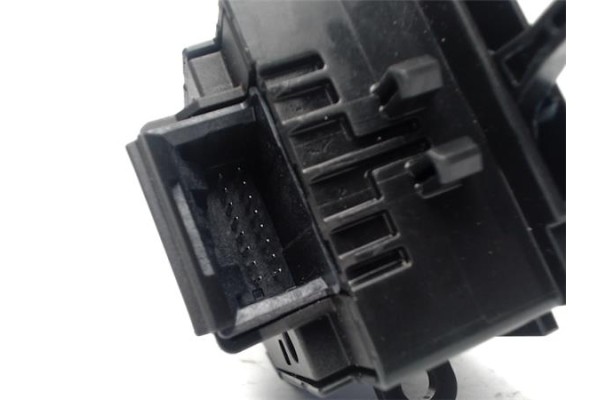 Recambio de mando intermitencia para toyota corolla (e21) híbrido hybrid active referencia OEM IAM 02D7017J910  