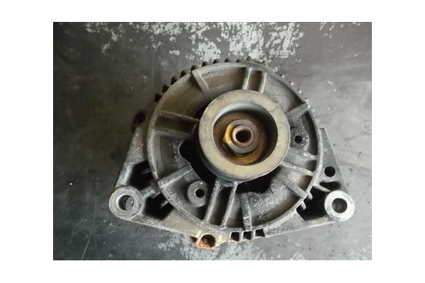 Recambio de alternador para opel omega b 2.5 v6 referencia OEM IAM 90413763 0123505004  Recambio de alternador para opel omega b 2.5 v6 referencia OEM IAM 90413763 0123505004