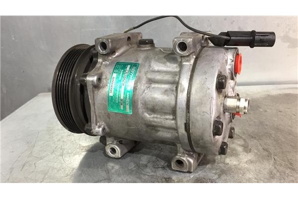 Recambio de compresor aire acond. para volvo v40 familiar 1.9 di referencia OEM IAM 1767006234 SD7H15 