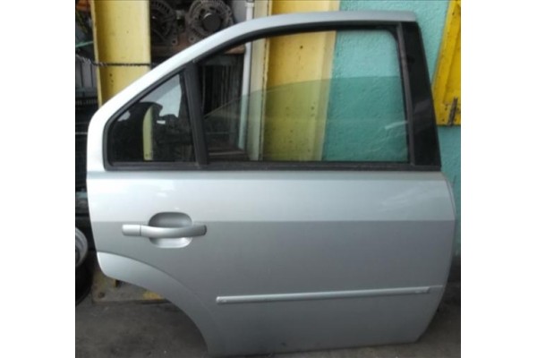 Recambio de puerta trasero derecha para ford mondeo iii (b5y) 1.8 16v referencia OEM IAM   