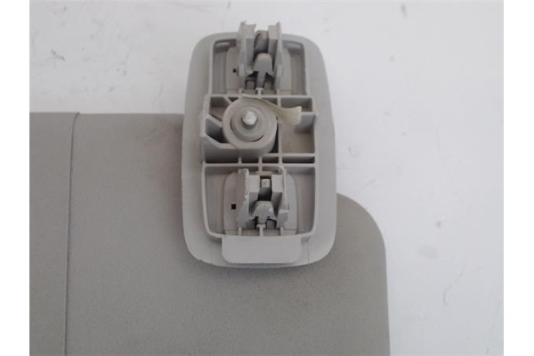Recambio de parasol derecho para citroen jumpy furgón 2.0 club m referencia OEM IAM 98094983BJ  
