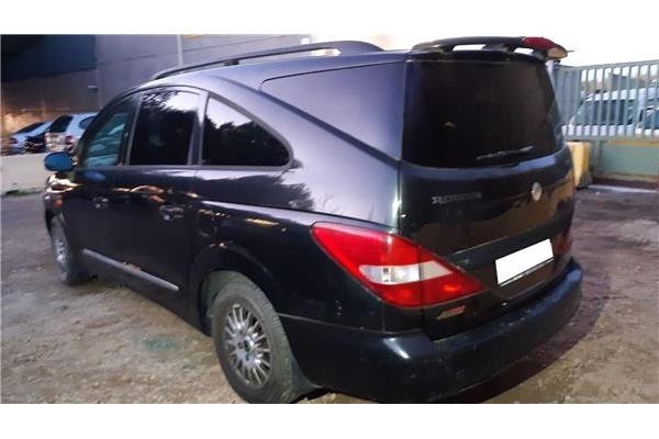ssangyong rodius del año 2006
