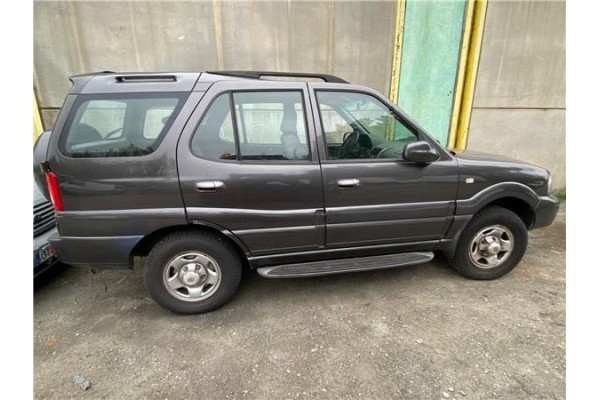 tata safari (42_fd) del año 2010