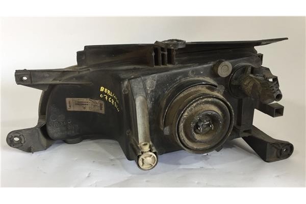 Recambio de faro delantero dcho para citroen berlingo 2.0 hdi referencia OEM IAM 9621299580 67723005 
