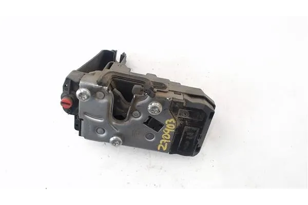 Recambio de cierre electromagnetico trasero derecho para opel zafira b 1.9 cosmo referencia OEM IAM 13210739 PW 