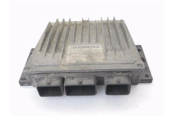 Recambio de centralita para renault clio ii fase i (b/cb0) 1.5 dci (b/cb07) referencia OEM IAM 8200129063 8200212351 