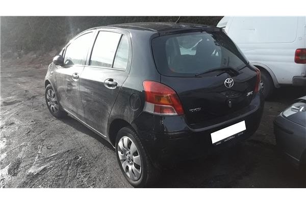 toyota yaris (2009) del año 