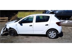 dacia sandero i del año 2013