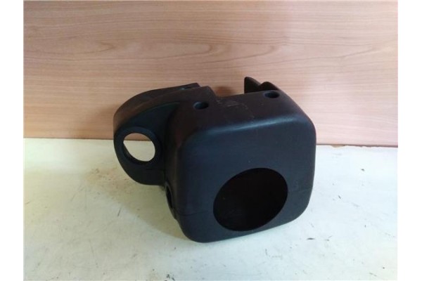 Recambio de embellecedor columna direccion para hyundai coupe (j2) referencia OEM IAM 8485127000  