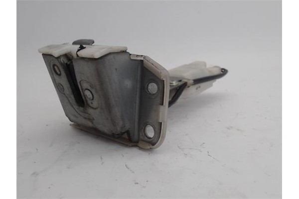 Recambio de cierre electromagnetico porton para suzuki sx4 (gy) 1.9 ddis referencia OEM IAM 8251063J00  