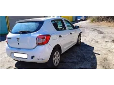 dacia sandero i del año 2013