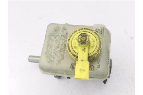 Recambio de bomba freno para volkswagen golf iv berlina (1j1) 1.6 referencia OEM IAM 21027099  