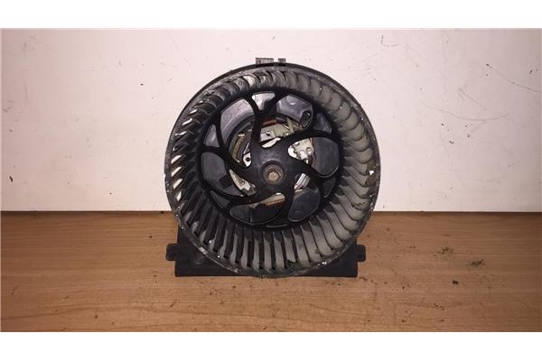 Recambio de motor calefaccion para volkswagen golf iv berlina (1j1) 1.6 referencia OEM IAM 1J1819021A 657880E 1J1819021 , AUDI |