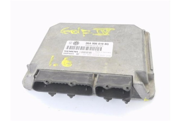 Recambio de centralita para volkswagen golf iv berlina (1j1) 1.6 referencia OEM IAM 06A906019BQ 5WP444102  Recambio de centralita para volkswagen golf iv berlina (1j1) 1.6 referencia OEM IAM 06A906019BQ 5WP444102