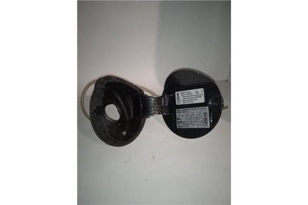 Recambio de tapa exterior combustible para seat ibiza berlina (6j5) 1.4 tsi referencia OEM IAM 1K0010644P  