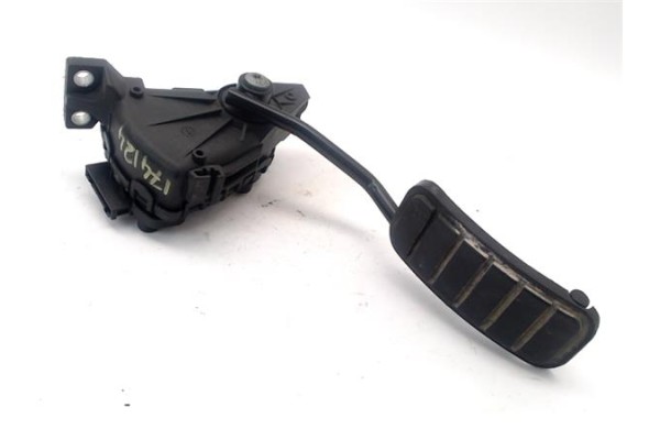 Recambio de potenciometro pedal gas para renault master ii furgón (fd) 1.9 dci 80 referencia OEM IAM 7700314525 6PV00811904 