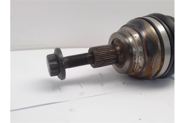 Recambio de palier delantero izquierdo para seat leon (1p1) 1.4 tsi referencia OEM IAM 1K0407271HQ  