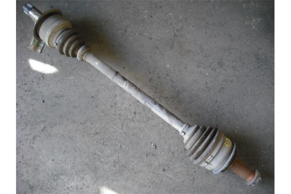 Recambio de palier trasero derecho para mercedes-benz vito / mixto furgón (w639) 111 cdi referencia OEM IAM   