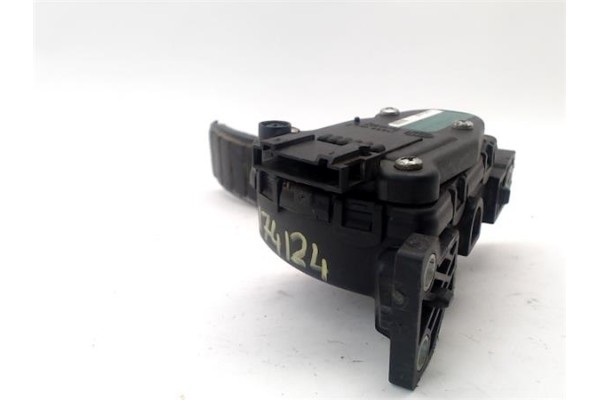 Recambio de potenciometro pedal gas para renault master ii furgón (fd) 1.9 dci 80 referencia OEM IAM 7700314525 6PV00811904 