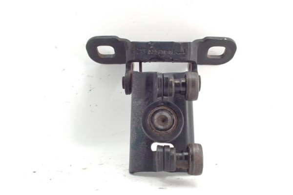 Recambio de bisagra inf. puerta trasero derecha para ford transit combi (fy) 2.0 ft 300 2.0 medio referencia OEM IAM   438 , FIA Recambio de bisagra inf. puerta trasero derecha para ford transit combi (fy) 2.0 ft 300 2.0 medio referencia OEM IAM   438 , FIA