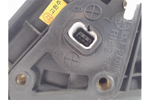 Recambio de retrovisor electrico derecho para hyundai coupe (j2) referencia OEM IAM   