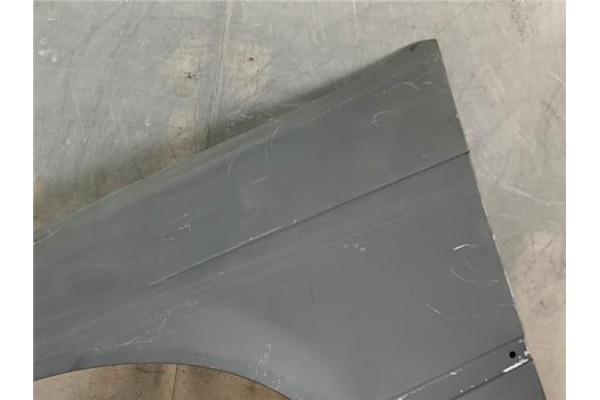 Recambio de aleta delantero izquierda para bmw serie 3 berlina (e36) 1.6 316i referencia OEM IAM 41358223921 E36 