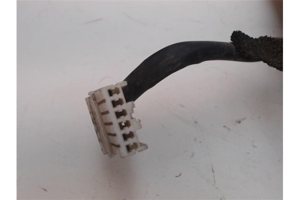 Recambio de retrovisor electrico derecho para opel corsa b referencia OEM IAM   