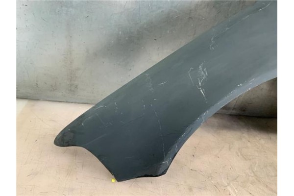 Recambio de aleta delantero izquierda para bmw serie 3 berlina (e36) 1.6 316i referencia OEM IAM 41358223921 E36 