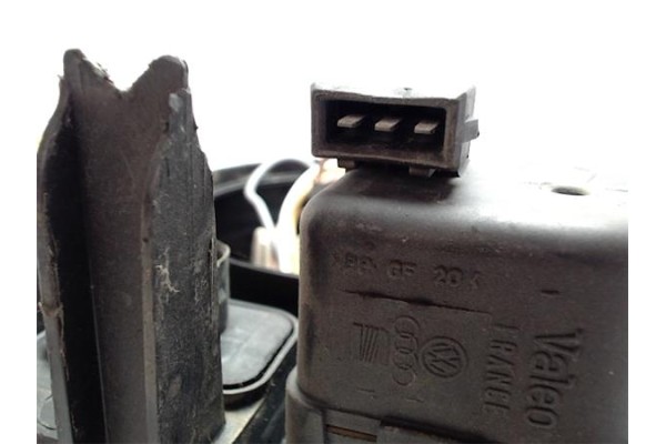 Recambio de faro delantero izquierdo para volkswagen t4 transporter referencia OEM IAM 7D1941009J 67723370 