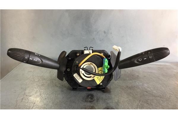 Recambio de mando de luces para fiat i punto (176) berlina 1.2 85 16v elx referencia OEM IAM 735267951  