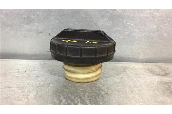 Recambio de tapon combustible para toyota carina (t19)(1995) 2.0 gli (st191) referencia OEM IAM   
