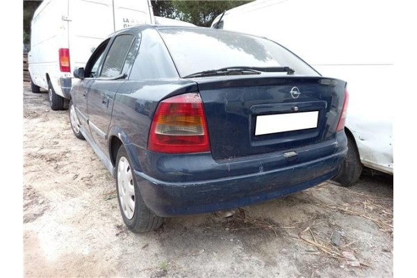 opel astra g berlina del año 1999