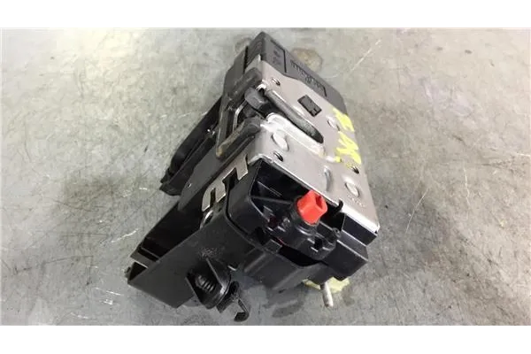Recambio de cierre electromagnetico trasero derecho para opel vectra c berlina 2.2 comfort referencia OEM IAM 24447346 FG 
