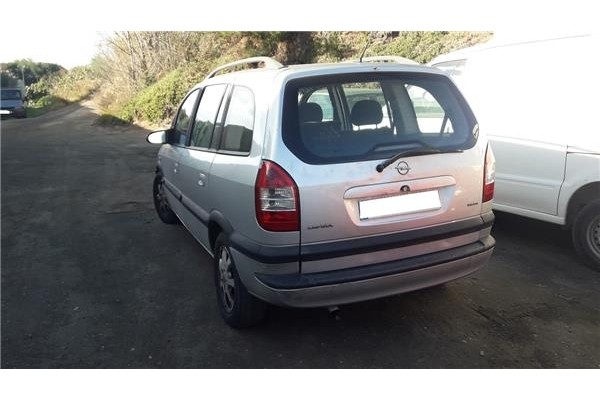 opel zafira a (1999) del año 