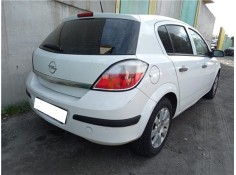 opel astra h berlina del año 2005