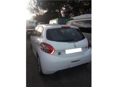 peugeot 208 del año 2012