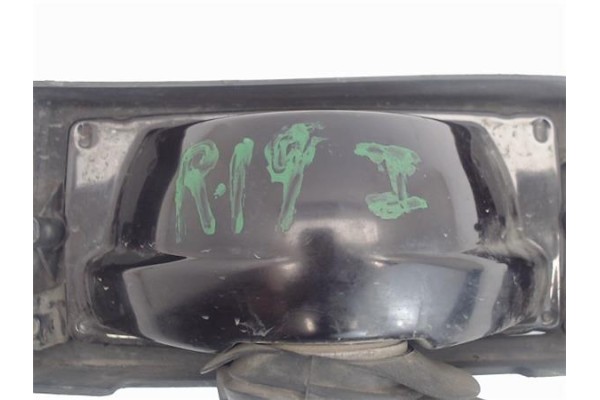 Recambio de faro antiniebla derecho para renault r 19 berl. con portón (b/c53) referencia OEM IAM   