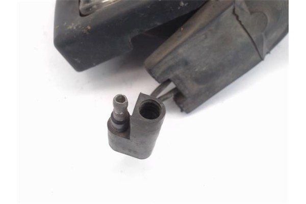 Recambio de faro antiniebla derecho para renault r 19 berl. con portón (b/c53) referencia OEM IAM   