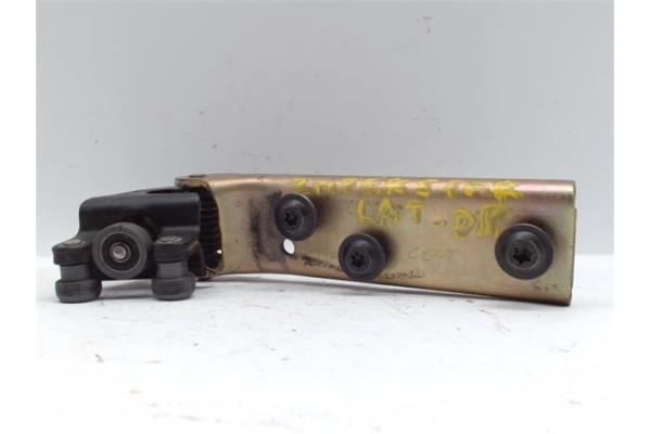 Recambio de bisagra inf. puerta trasero derecha para nissan interstar (x70) 2.5 combi l2h2 6 - plazas, techo referencia OEM IAM 