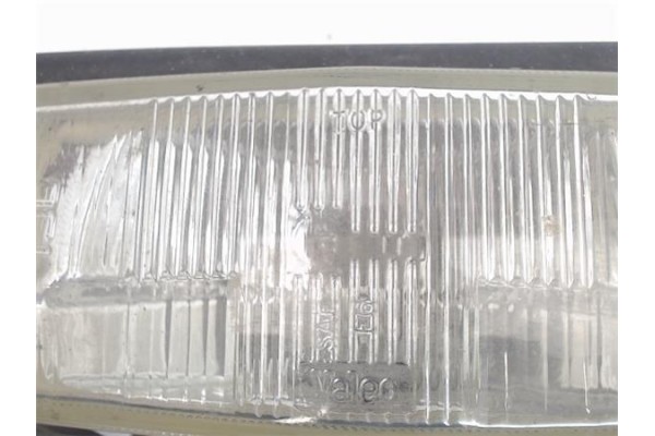 Recambio de faro antiniebla izquierdo para renault r 19 berl. con portón (b/c53) referencia OEM IAM   