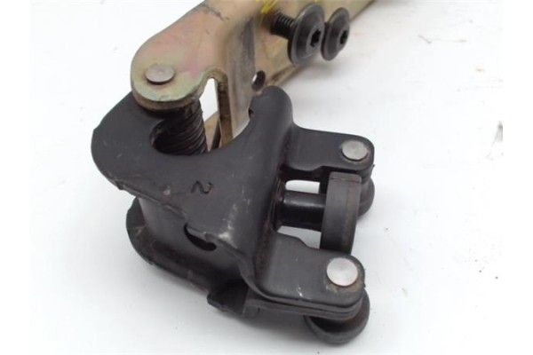 Recambio de bisagra inf. puerta trasero derecha para nissan interstar (x70) 2.5 combi l2h2 6 - plazas, techo referencia OEM IAM 