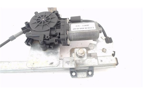 Recambio de mecanismo elevalunas trasero derecho para land rover freelander (ln) 2.0 di referencia OEM IAM CVH101202 4H5227000AA