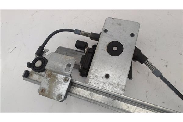 Recambio de mecanismo elevalunas trasero derecho para land rover freelander (ln) 2.0 di referencia OEM IAM CVH101202 4H5227000AA