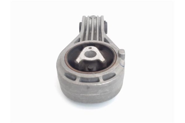 Recambio de soporte motor para citroen jumpy furgón 2.0 club m referencia OEM IAM 9816338580  